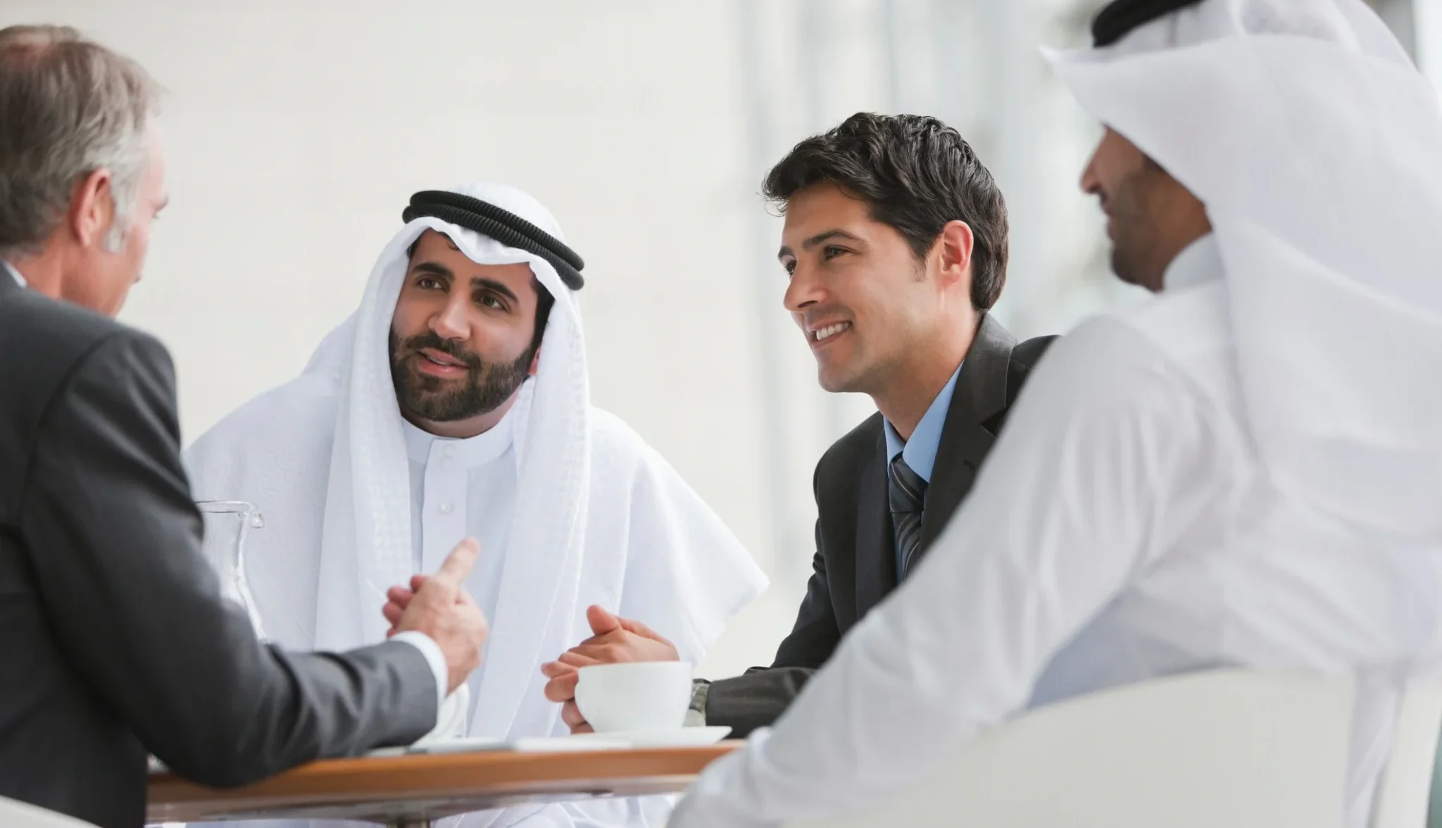 من نحن istock 1483150381 web